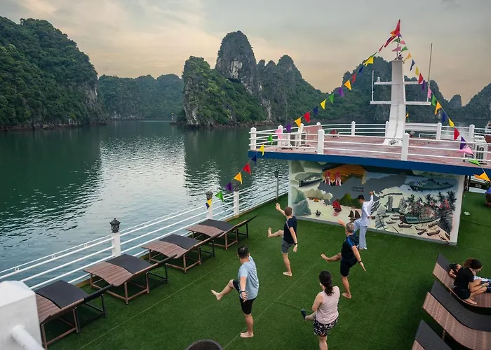 Swan Cruises - Off-the-beaten-path Route 4*