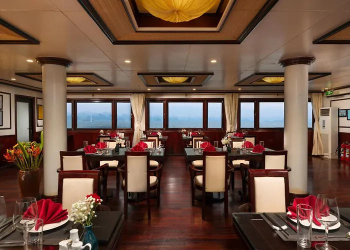 Swan Cruises - Off-the-beaten-path Route 