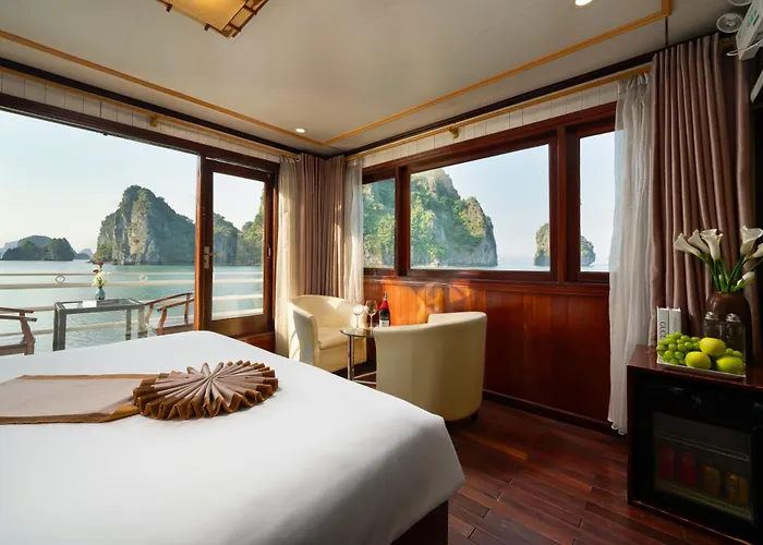 Swan Cruises - Off-the-beaten-path Route 4*