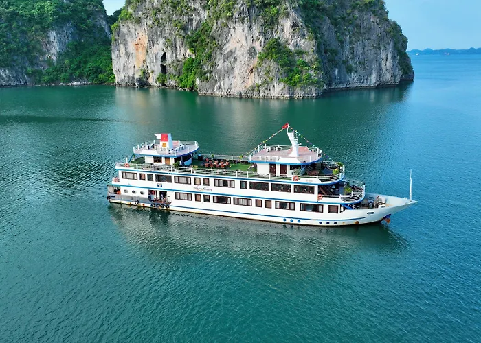 Swan Cruises - Off-the-beaten-path Route Ha Long